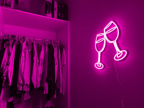 Couple Wine Glass Neon Sign