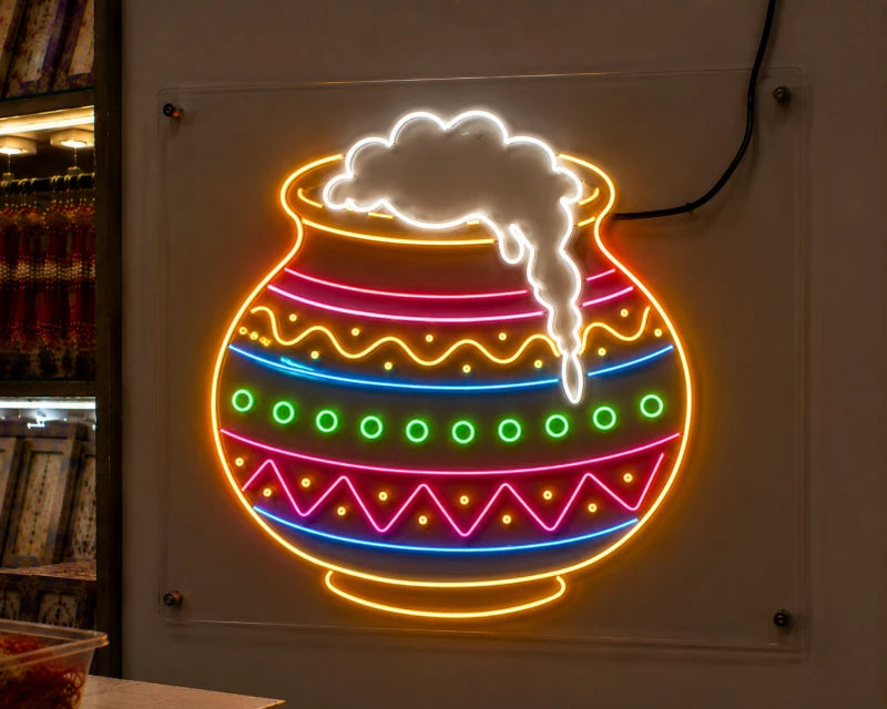 Maakhan Matki Neon Lights