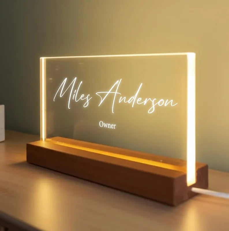 Simple Engraved Name Plate LED Desk Light With Profession Title